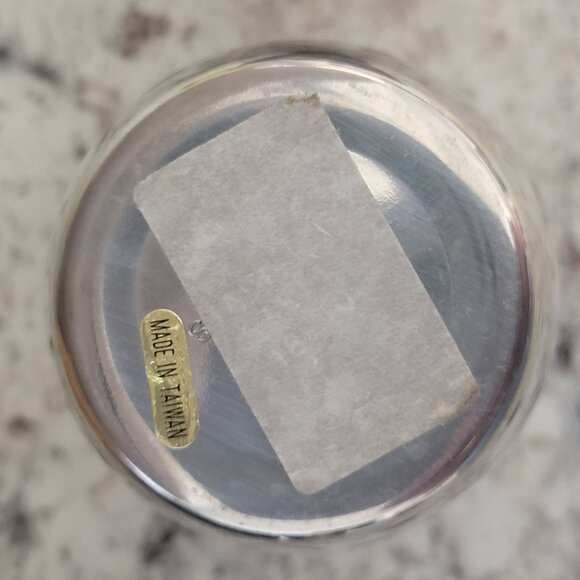 Vintage Stainless Steel 18-8 Cocktail Shaker With Built-In Strainer & Lid - Picture 8 of 10